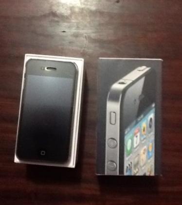 Iphone 4 16GB Black Complete Smooth photo